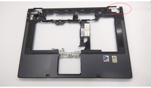 Середня частина корпуса для ноутбука HP Compaq Nx8220, 15.0", 6070A0096601, Б/В. Всі кріплення цілі. Відсутня верхня панель та тачпад. Та зламана частинка корпуса (фото). - 309361