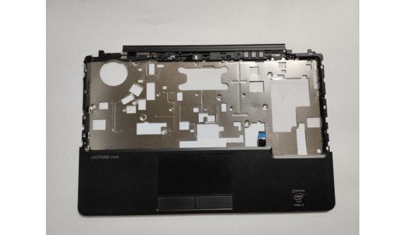 Средняя часть корпуса для ноутбука Dell Latitude E7240, 12.5", AP0VM000520, CN-0V2VR6, б/в. В хорошому стані, має одне зламане кріплення (фото)