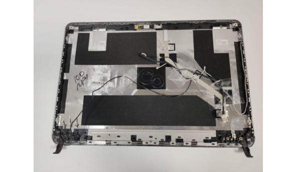 Кришка матриці для ноутбука для ноутбука Fujitsu Lifebook SH531, 13.3", CP515382-01, Б/В. Зламані ліві кріплення (фото), є подряпини, продається з веб камерою - 309392