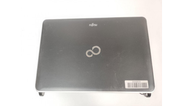 Кришка матриці для ноутбука для ноутбука Fujitsu Lifebook SH531, 13.3", CP515382-01, Б/В.  Зламані ліві кріплення (фото), є подряпини, продається з веб камерою