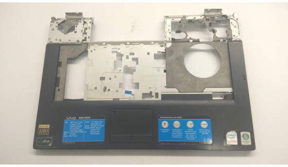 Середня частина корпуса для ноутбука Sony Vaio PCG-392M, 15.4", Б/В. Всі кріплення цілі. Зламане кріплення Card Reader. Відсутня верхня панель.