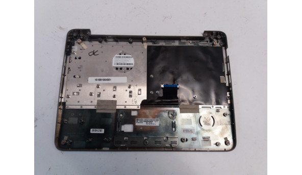 Середня частина корпуса для ноутбука Medion Akoya E1232T, MD99410, 6070B0791901, 6037B0101702, Б/В, Клавіатура робоча. Всі кріплення цілі. Без пошкоджень. - 309488