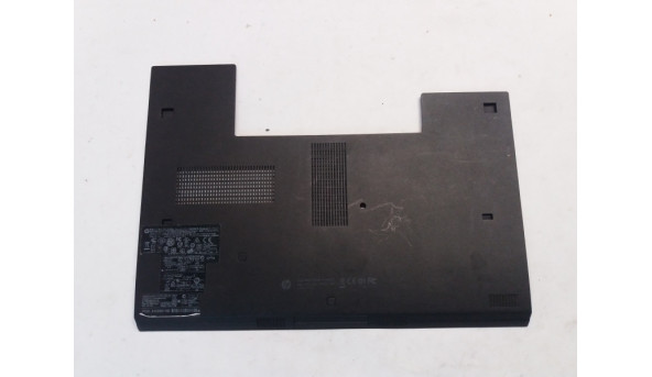 Сервісна кришка для ноутбука HP Elitebook 8470p, 14.0", 686031-001, 6070b0622101, б/в, без пошкоджень.