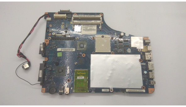 Материнська плата для ноутбука Toshiba Satellite A355D, LA-4581P, Rev:1.0, Б/В.  Стартує, чорний екран.