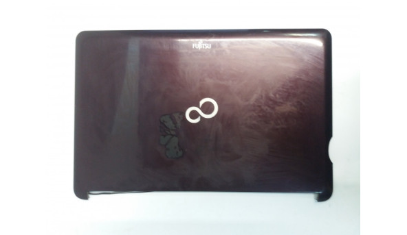 Кришка корпуса для ноутбука FUJITSU Lifebook AH530, 15,6", 44FH2LCJT70, CP489, б/в, Всі кріплення цілі, скол справа (фото),