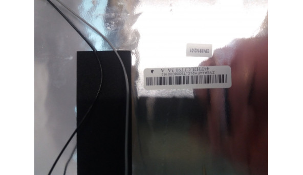 Кришка корпуса для ноутбука FUJITSU Lifebook AH530, 15,6", 44FH2LCJT70, CP489, б/в, Всі кріплення цілі, скол справа (фото), - 309555