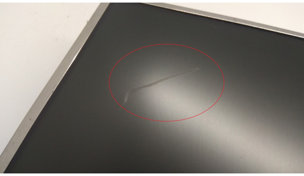 Матриця QUANTA DISPLAY INC, QD141X1LH03, 14.1", 20-pin, CCFL, XGA (1024x768), Б/В. Є полоса (фото), немає можливості протестувати. - 309563