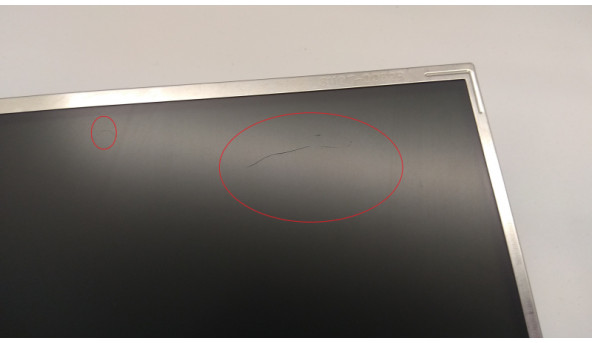Матриця LG PHILIPS, LP154W01(A3)(K1), 15.4", 30-pin, LED, WXGA 1280x800, Б/В. Немає можливості протестувати, є помітні подряпини. - 309576