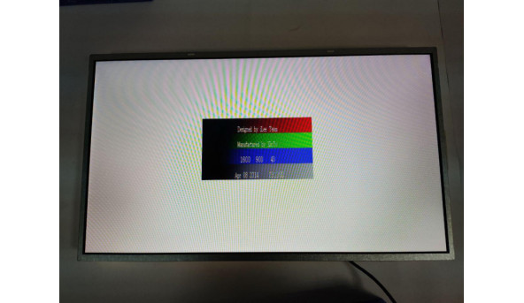 Матриця InnoLux, N173FGE-E23 Rev.C1, 17.3", 30-pin, LED, LCD,  HD+ 1600x900, Б/В. Має мінімальні подряпини,  є дві чорних плямки