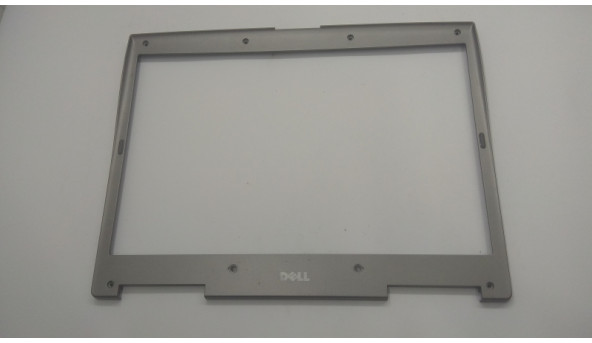 Рамка матриці корпуса для ноутбука Dell Precision M60, 15.4", APDQ101T00L, Б/В. Всі кріплення цілі. Без пошкоджень.