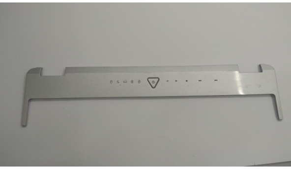 Накладка, на середню частину корпуса для ноутбука Medion Akoya MD96630, 60.4w505.001, Б/В, в хорошому стані, без пошкоджень.