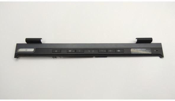 Накладка, на середню частину корпуса для ноутбука HP Compaq nc6400, AP006000300, Б/В, бокові кріплення мають тріщини (фото).