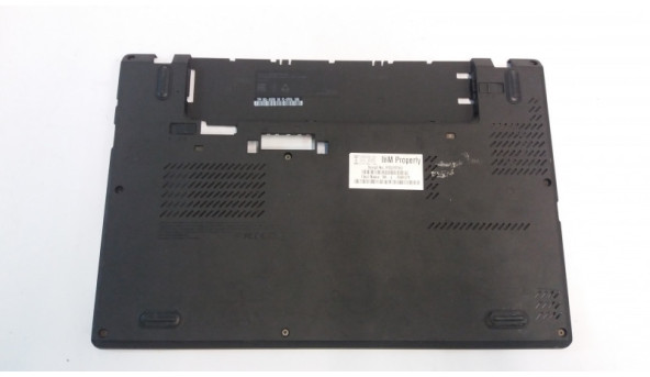 Нижня частина корпуса для ноутбука Lenovo Thinkpad X240, X240i, X250, 04X5184, SCB0A45713, SCB0A45714, Б/В. Всі кріплення цілі, в хорошому стані.