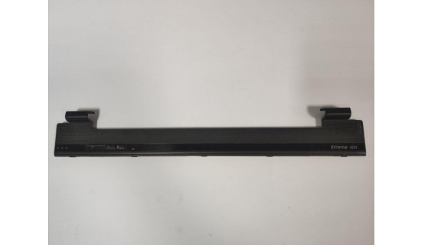 Накладка, на середню частину корпуса для ноутбука Acer Extensa 5235, ZYE3AZR6KCTN, EBZR6006010, Б/В, в хорошому стані, без пошкоджень.