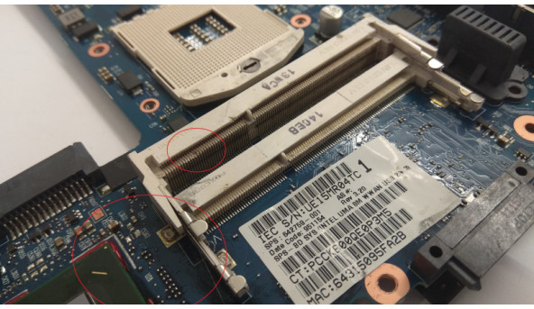 Материнська плата для ноутбука HP Elitebook 8460P, 6050A2398701-MB-A02, Б/В.  Не стартує, є сліди угару, та пошкоджений роз'єм ОЗП.