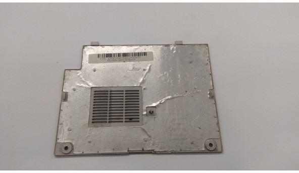 Сервісна кришка для ноутбука Lenovo 3000 N100, APZHY000300, Б/В. В хорошому стані, без пошкоджень. Є подряпини та потертості. - 309968
