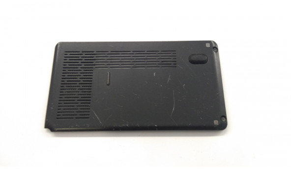 Сервісна кришка для ноутбука HP Pavilion TX2000, TX2000er, CYU39TTSHDTP003A, Б/В. В хорошому стані, без пошкоджень. Є подряпини та потертості.