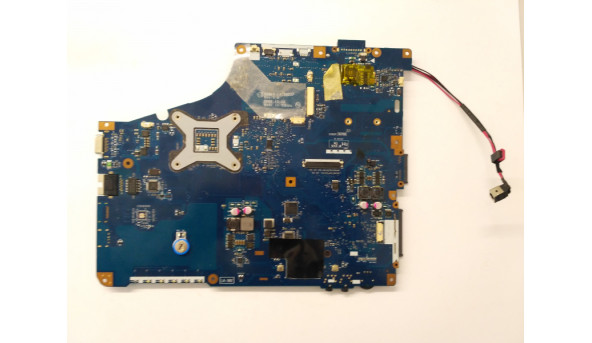 Материнська плата для ноутбука Toshiba Satellite L450, LA-5822p , Б/В - 310011