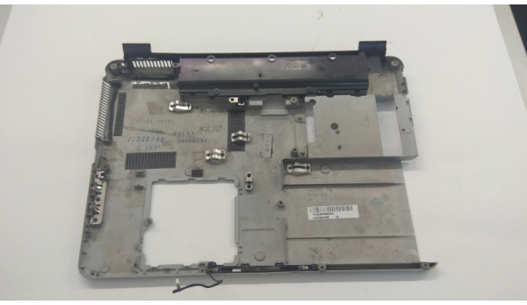 Нижня частина корпуса для ноутбука Sony VAIO PCG-3G2M, 14.1", 3JGD2BHN0E0, Б/В. Всі кріплення цілі. Є тріщина (фото). - 310040