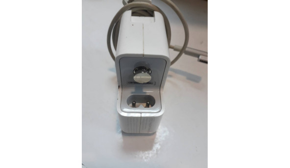 Зарядний пристрій для Apple Model: A1374, Input: 100-240V-1A, 45W, 50-60Hz, Output: 14.5V-3.1A, неробочий - 310050