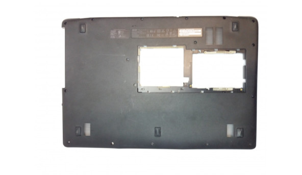 Нижня частина для ноутбука Acer Aspire ES1-732, 17.3", AP1NY000400-HA25 , Б/В.  Зламані 4 кріплення, тріщина в правому нижньому куті