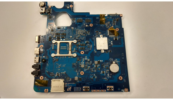 Материнська плата для ноутбука SAMSUNG NP300E5A, SCALA3-15, Rev:1.0, Б/В. Не стартує, була залитою, та є згорівші елементи. - 310075