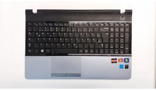 Середня частина корпуса для ноутбука SAMSUNG NP305E5A, 15.6", BA75-03845С, Б/В. Зламані 2 кріплення (фото), клавіатура неробоча.