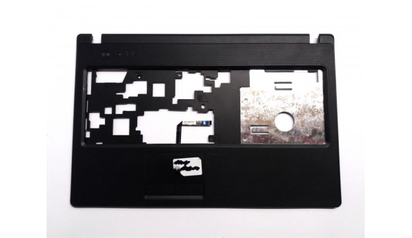 Середня частина корпуса для ноутбука Lenovo G570, 15.6", AP0GM000920, Б/В. Має пошкоджені кріплення, подряпини, потертості (фото).