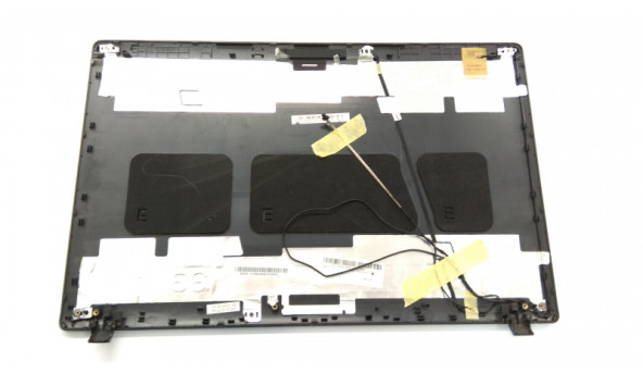 Кришка матриці корпуса для ноутбука Acer Aspire 5733, 15.6", AP0FO000K101, Б/В. Всі кріплення цілі. Є тріщина (фото). - 310173