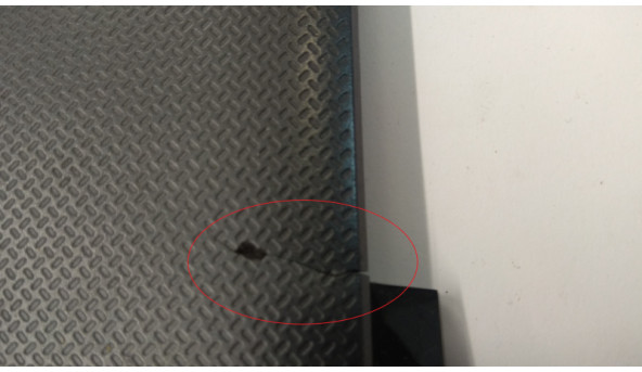 Кришка матриці корпуса для ноутбука Acer Aspire 5733, 15.6", AP0FO000K101, Б/В. Всі кріплення цілі. Є тріщина (фото). - 310173