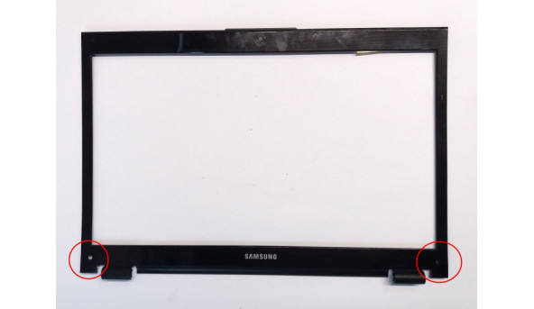 Рамка матриці для ноутбука Samsung 700G, NP700G7A, NP700G7C, BA81-14831A, Б/В, пошкоджені кріплення, трішина (фото)