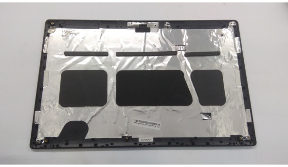 Кришка матриці корпуса для ноутбука Acer Aspire 5741, 15.6", AP0C9000900, Б/В. Всі кріплення цілі. Без пошкоджень. Має подряпини. Та відсутні заглушки. - 310218