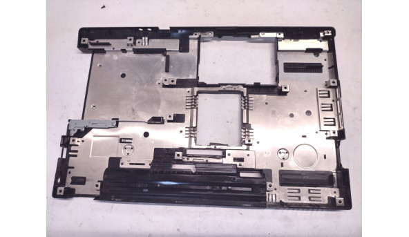 Нижня частина корпуса для ноутбука Fujitsu Lifebook E752, E571, Б/В. В хорошому стані.