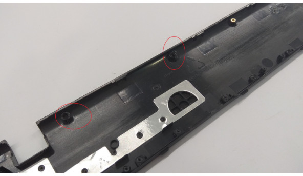 Середня частина корпуса для ноутбука Acer Aspire 5750g, 15.6", FA0HI000G11, Б/В. Зламані декілька верхніх кріплень (фото). - 310225