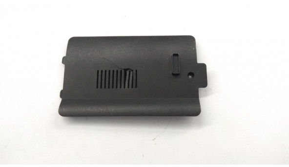 Сервісна кришка для ноутбука  Fujitsu Siemens AMILO La1703, 6070b0155001, Б/В.  Є пошкодження (фото). Має подряпини.
