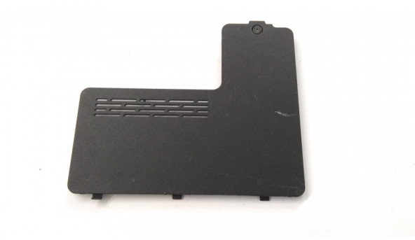 Сервісна кришка для ноутбука Toshiba Satellite A500, AP077000200, Б/В. Без пошкоджень. Має подряпини.