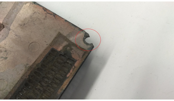 Сервісна кришка для ноутбука Acer Aspire 6920G, 6070B0257901, Б/В. Є зламані два кріплення (фото). Має подряпини. - 310245