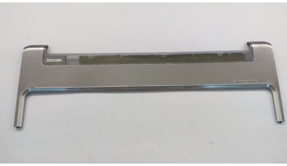 Накладка, на корпусдля ноутбука HP Pavilion Dv7-1000, ap03w000f00, Б/В, в хорошому стані, без пошкоджень.