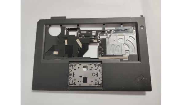Середня частина корпуса для ноутбука Lenovo ThinkPad L440, 14.0", 60.4LG09.005, 04X4816, Б/В. Зламана частина корпуса (фото), продається з кнопкою включення