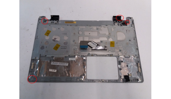 Середня частина корпуса разом з клавіатурою для ноутбука Acer Aspire E5-511, E5-571, E5-521, E5-551, AP154000921, PK130N41A00. Нема 4-ох кріплень. Клавіатура робоча. - 310391