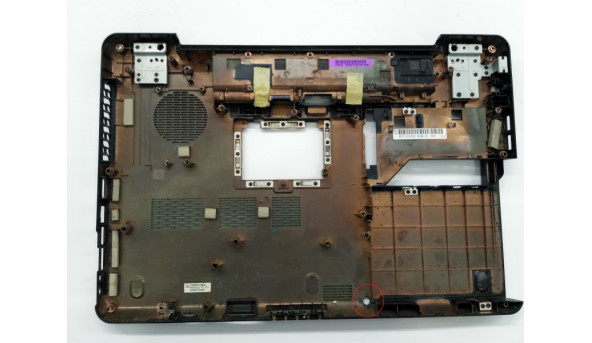 Нижня частина корпуса для ноутбука Toshiba Satellite L500D, AP073000300, б/в - 310400