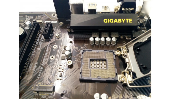 Материнська для ПК, GIGABYTE GA-H270-HD3, Socket 1151, Б/В, протестована, робоча, не працюють USB порти, місяць гарантії. - 310417