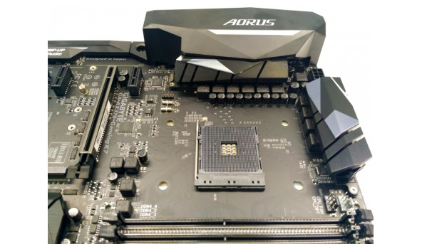 Нова материнська для ПК, GIGABYTE AORUS GA-AX370-Gaming K7, Socket AM4, протестована, робоча, місяць гарантії - 310418