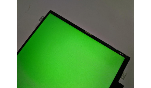 Матриця AU Optronics, B140XTN03.3, 14.0'', LED, HD 1366x768, 30-pin, Slim, б/в, Є декілька засвітів, з правого та лівого боків є подряпини, помітні на всіх кольорах - 310432