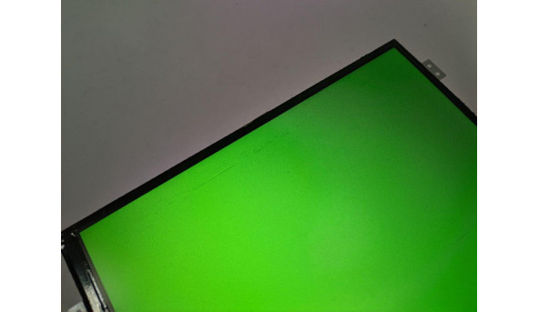 Матриця AU Optronics, B140XTN03.3, 14.0'', LED, HD 1366x768, 30-pin, Slim, б/в, Є декілька засвітів, з правого та лівого боків є подряпини, помітні на всіх кольорах - 310432
