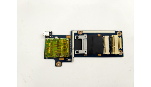 Плата з роз'ємами Card Reader, FireWire, для ноутбука Acer 5935G, ls-5017p, б/в