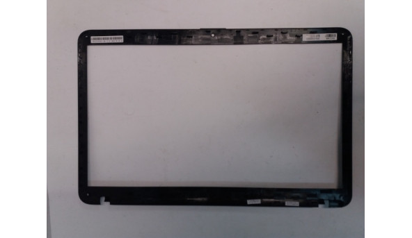 Рамка матриці корпуса для ноутбука TOSHIBA Satellite L870, L875, L875D, 17.3" , H000037500, Б/В. Без пошкоджень. - 310485