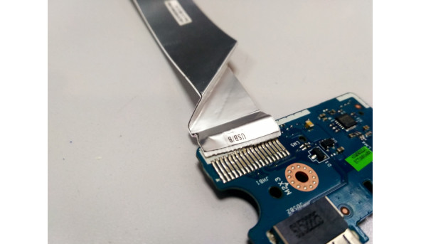 Плата з роз'ємами USB та LED індикаторами, для ноутбука HP Pavilion 250, 255 G4, HP 250 G5, 15-A, 15-AF, 15-AС, LS-C705P, LS-D702P, Б/В. Від'єднано декілька контактів (фото) - 310497