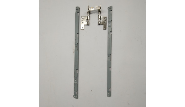 Петлі для ноутбука Toshiba Satellite P20-S303, P20-552, P20-862, P20-973, P20-S552, 17 ", ect000n000/00, Б/У.