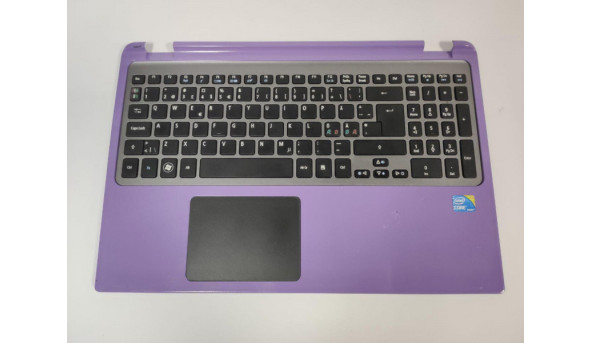 Середня частина корпуса для ноутбука Acer Aspire M3, M3-581T, 15.6", 13N0-76A0811, Б/В. В хорошому стані. Є подряпини, клавіатура робоча, протестована.